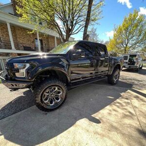 mobile auto truck exterior detailing